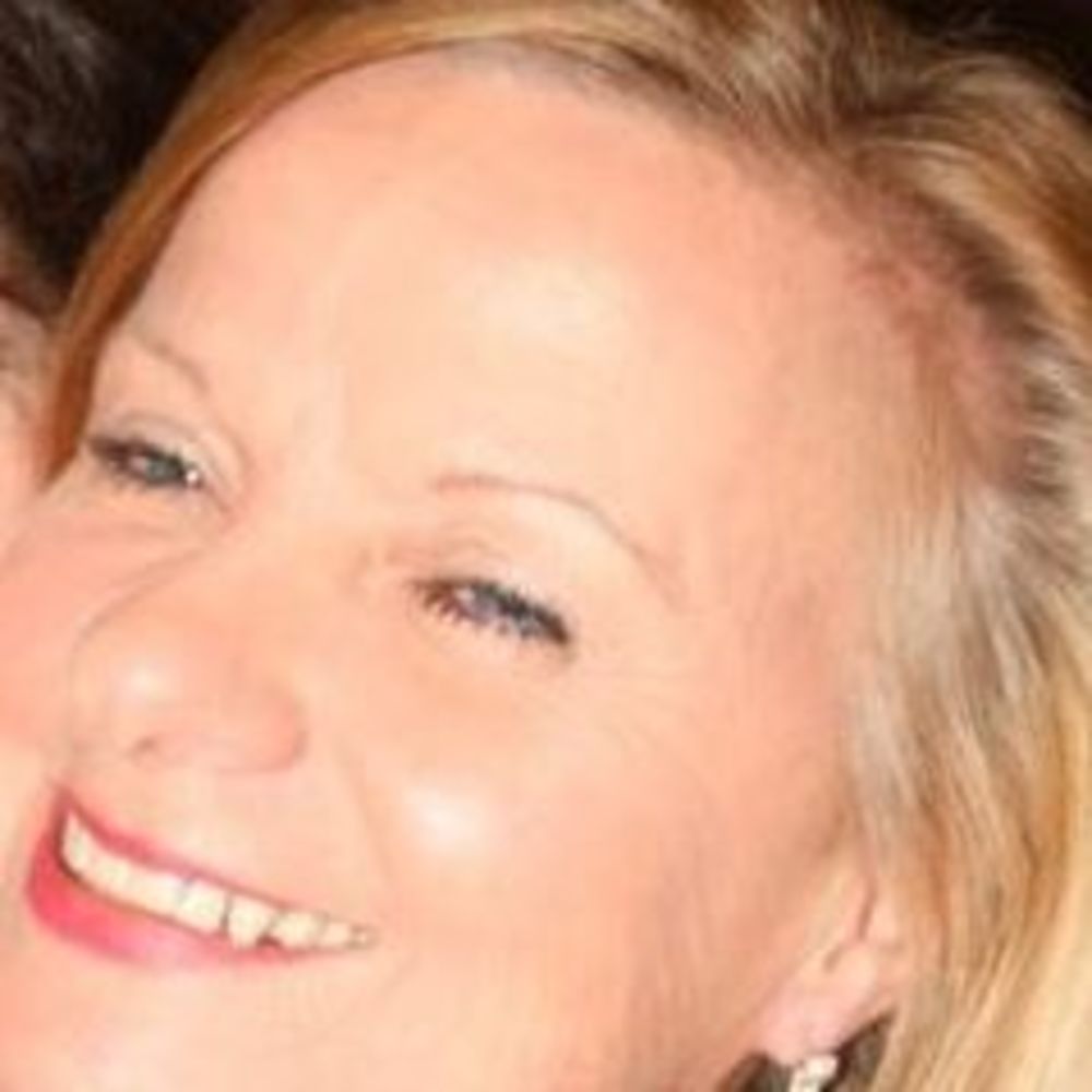 Meet your Posher, Fay